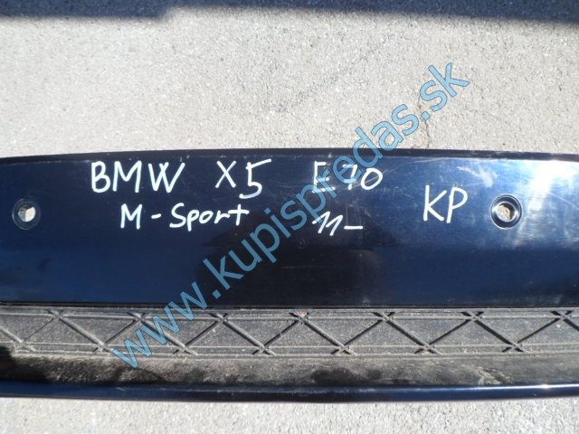 zadný nárazník na bmw x5 E70, m-paket, 51128038275